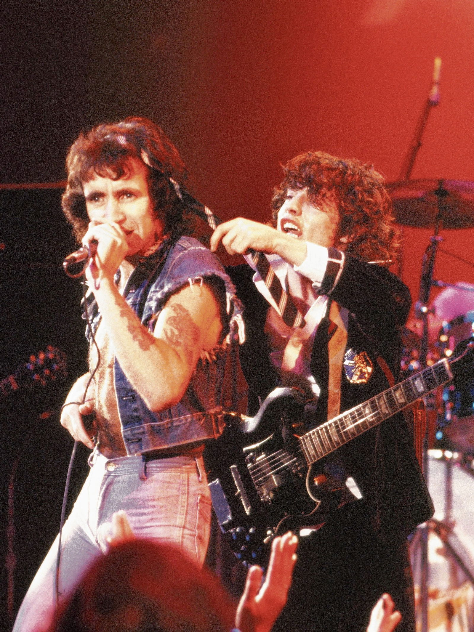 Battle of Perth suburbs to claim AC/DC lead singer as own